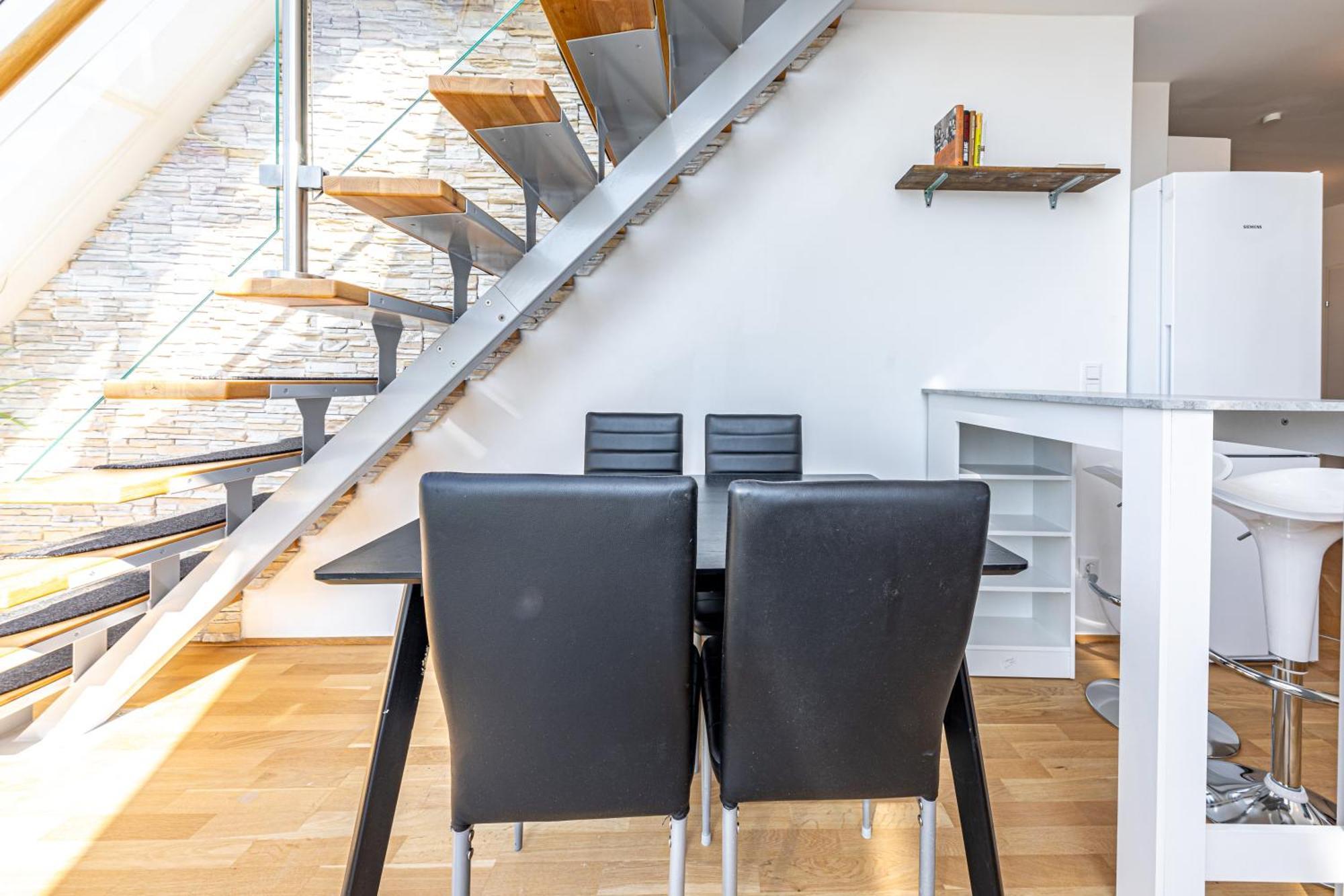 Penthouse By Jr Apartment *